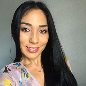 Meet your Posher, Dilnoza